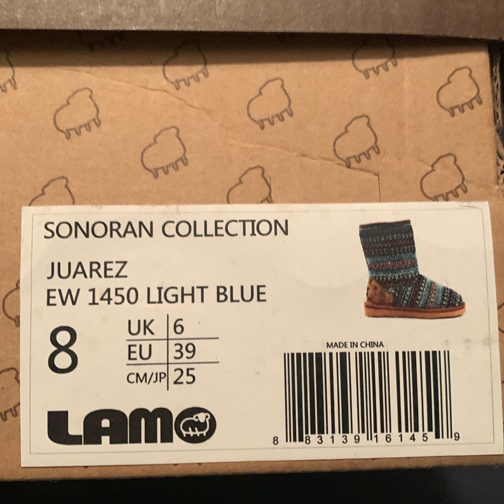 NWT LAMO fur lined multicolor fabric and suede boots